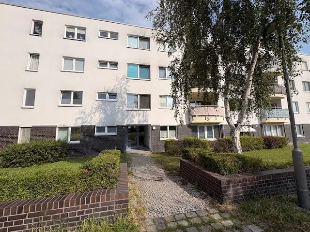 Großzügige 2 Zimmerwohnung mit Balkoneinheit in Rudow — photo 1